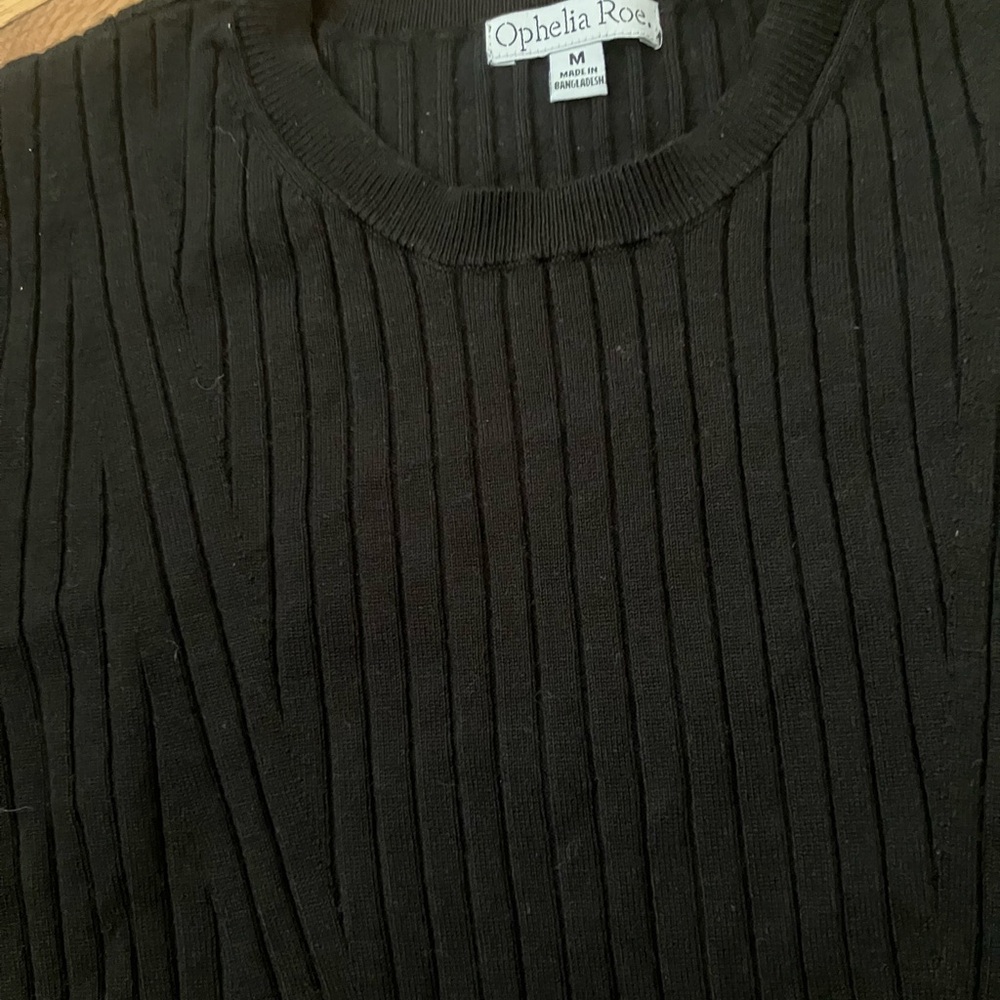 Women’s Knit Ribbed Sweater - Picture 4 of 4